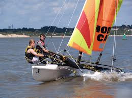 Stage Catamaran 2 - L'après-midi, du 6 au 17/07  et du 17 au 28/08  - niveaux intermédiaire et confirmé (à partir de 12 ans)